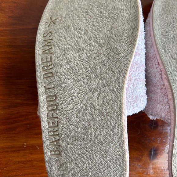 Barefoot Dreams Women's Cozy‎ Slipper (Medium 7-8) Never Worn - Picture 6 of 6